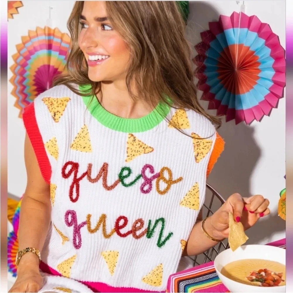 Queen Of Sparkles Queso Queen Sweater Vest Tinsel Rare Novelty Sz M Cute